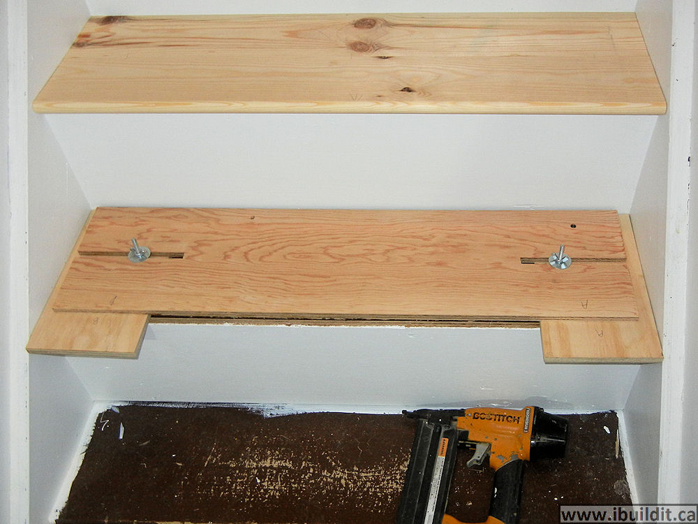 measuring the treads with the stair jig